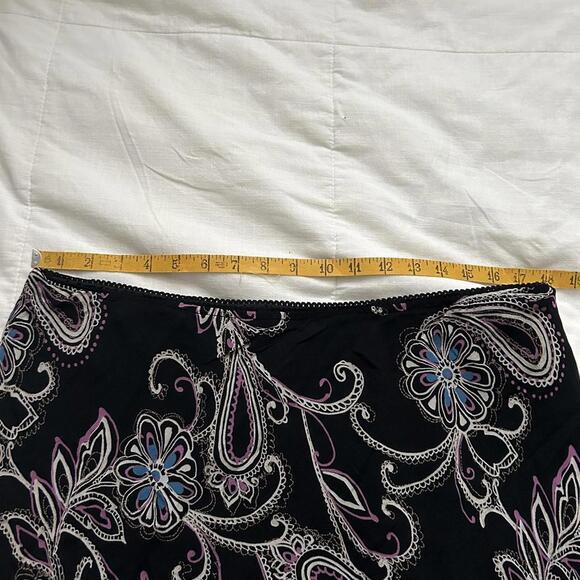 Y2K Black and purple paisley ruffle hem midi skirt size 18 - Picture 5 of 6